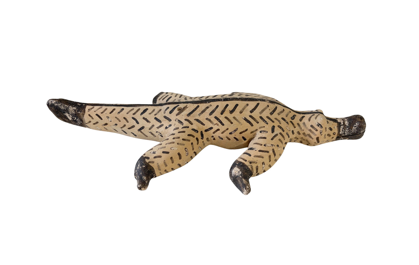 #714 Vintage Karaja Tribe  clay ceramic alligator statue  Brazil