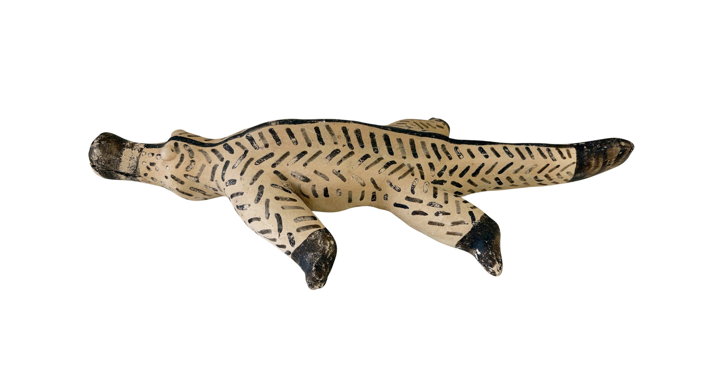 #714 Vintage Karaja Tribe  clay ceramic alligator statue  Brazil