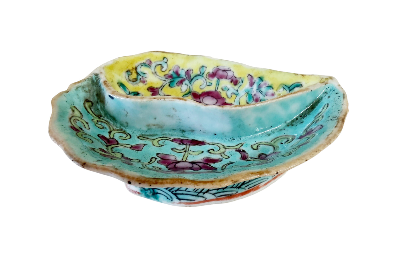 #447A  19th-century Qing Dynasty porcelain treasure,  leaf-shaped divided dish