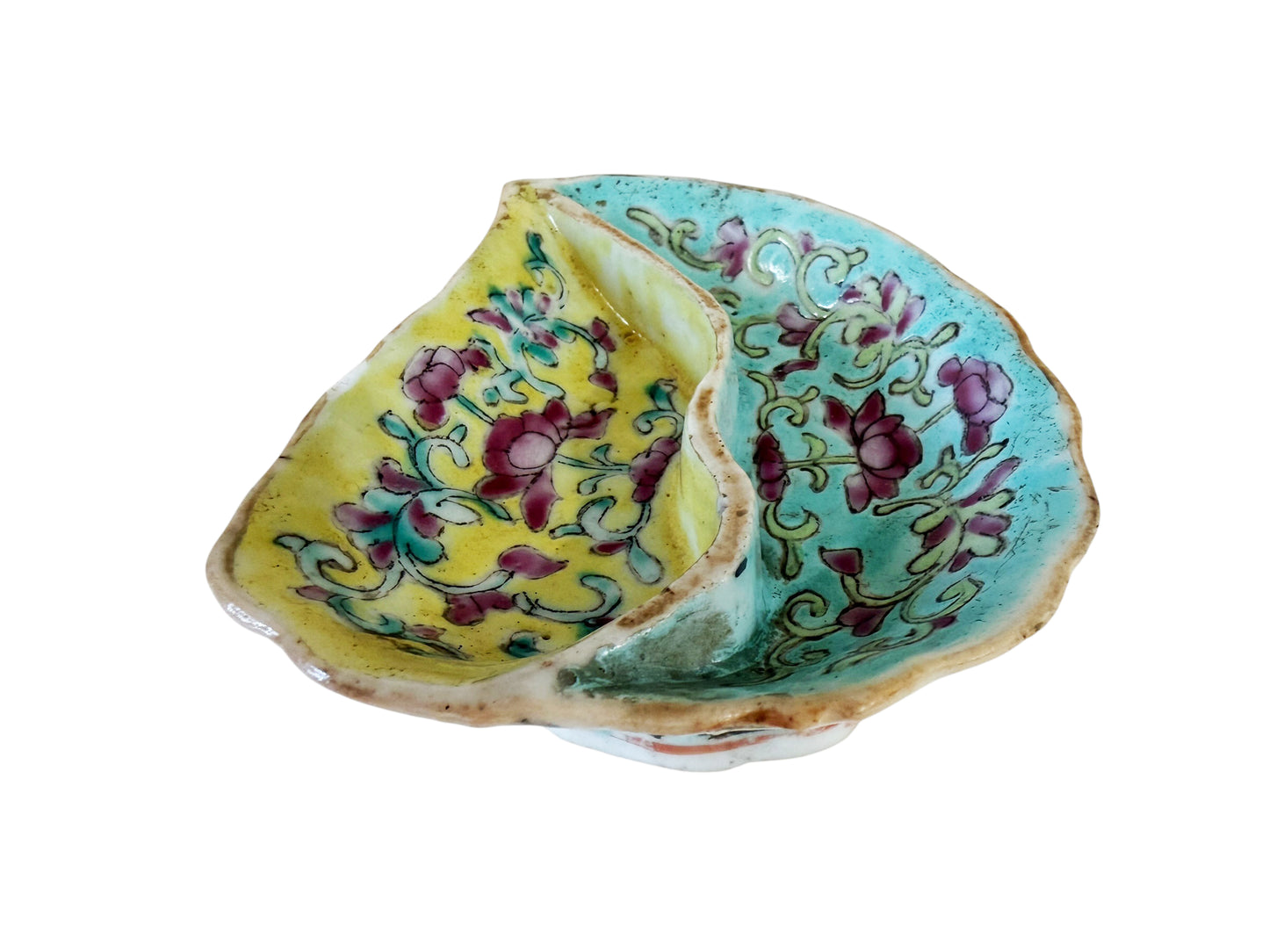 #447A  19th-century Qing Dynasty porcelain treasure,  leaf-shaped divided dish