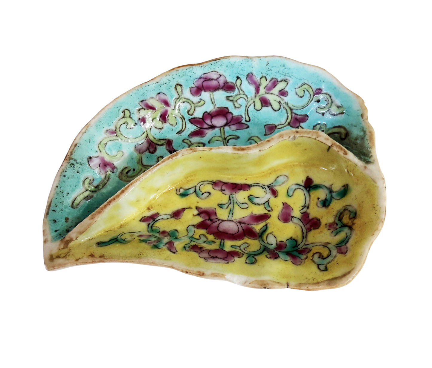 #447A  19th-century Qing Dynasty porcelain treasure,  leaf-shaped divided dish