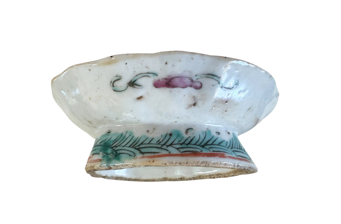 #447A  19th-century Qing Dynasty porcelain treasure,  leaf-shaped divided dish