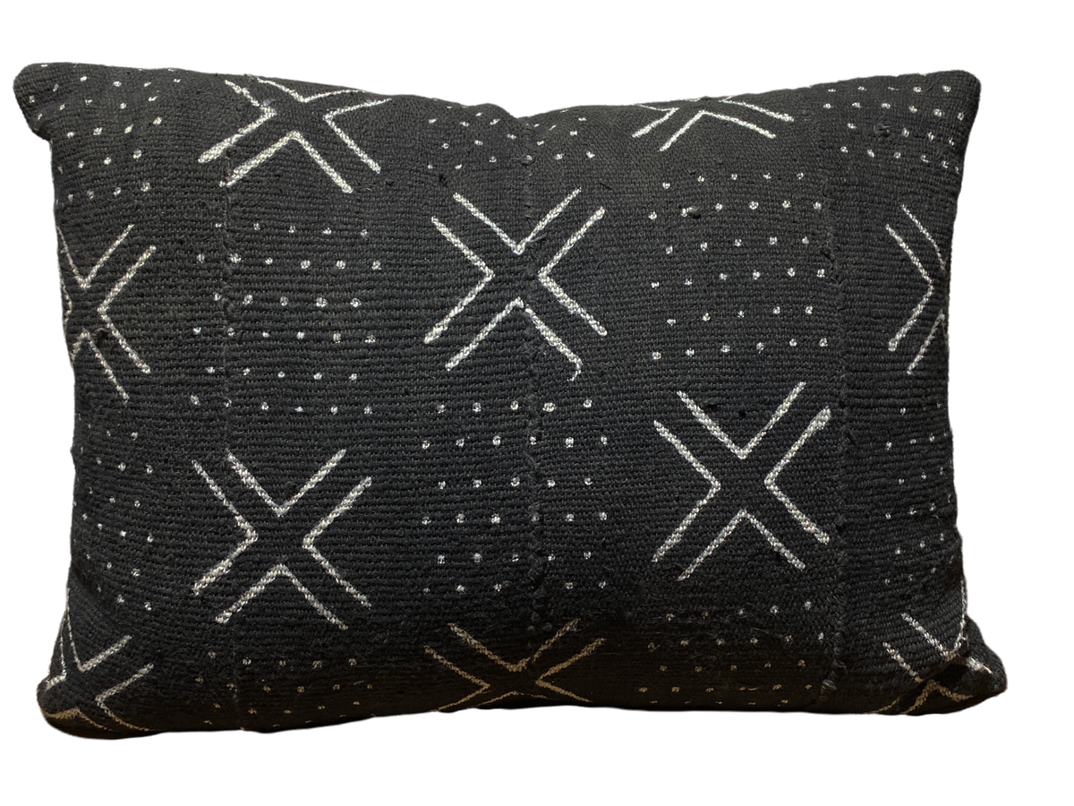 #4818 African Mud Cloth black & white pillow Mali 18.5" W