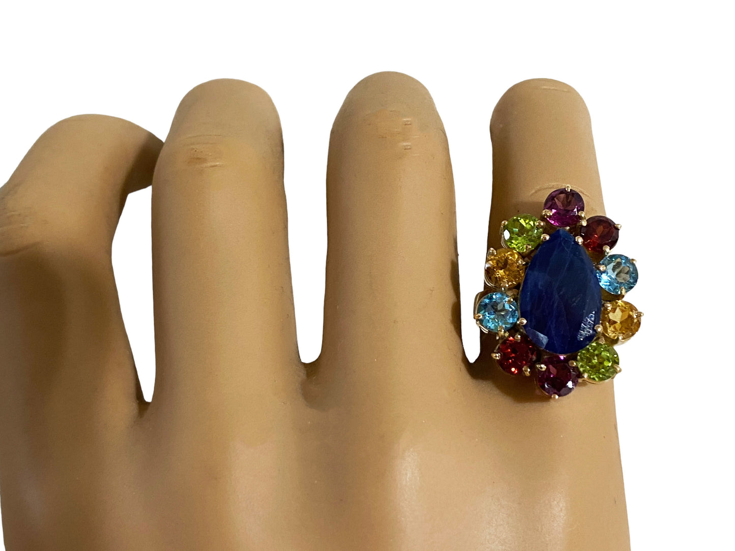 #881 Superb 18K Gold Sapphire Ring w / Assorted colored  Brazilian stones 4.60 carats