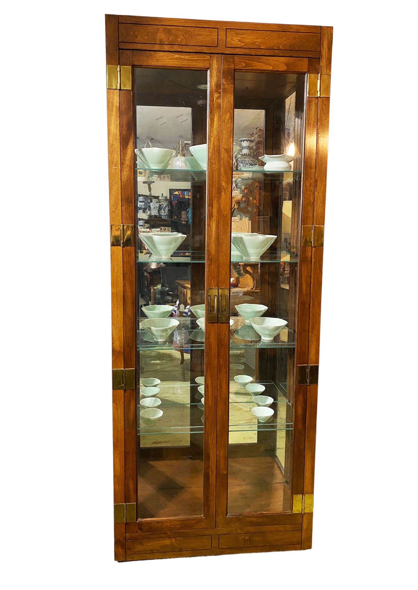 #5621 Philip Reinisch Co Display Cabinet With Mirror & Lighting