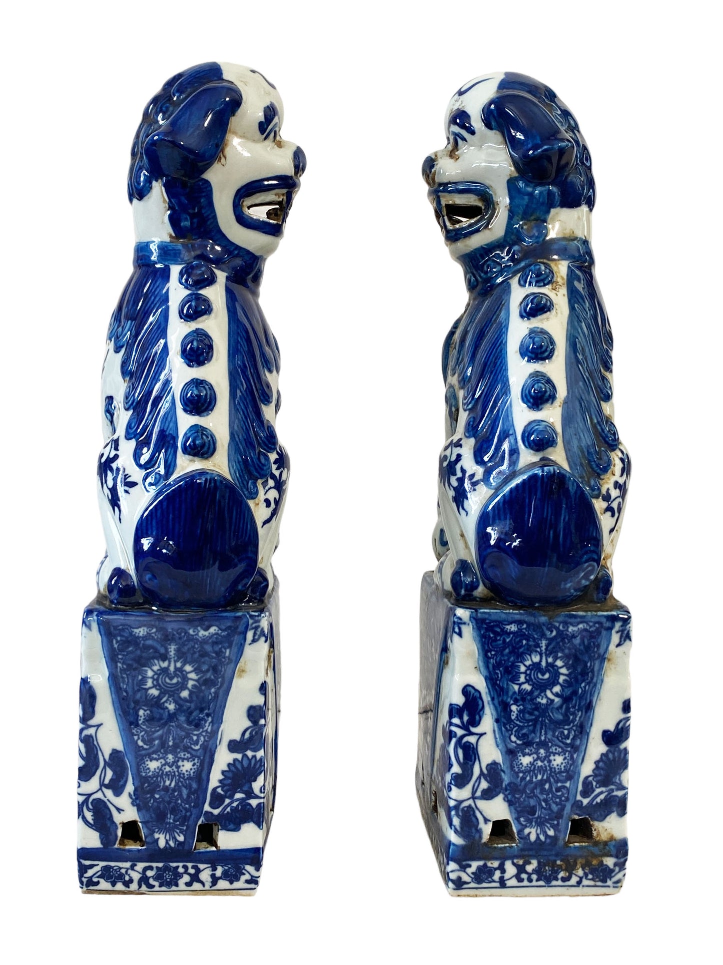 #5593 Chinoiserie Blue and White Foo Dogs - a Pair 13.25 " H
