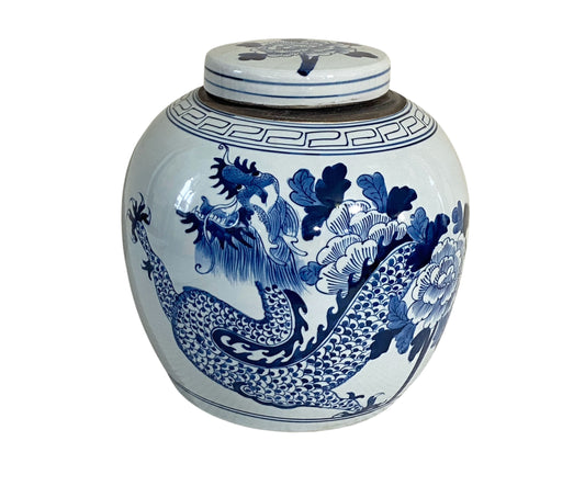 #3140 Chinoiserie B &W Porcelain Ginger Jar W/Dragon 12" H