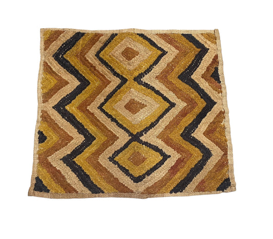 #1590 Superb African Kuba Kasai Velvet Raffia Textile Zaire 24.5 "by 22.25"