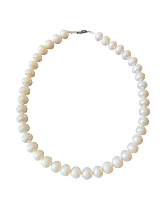 #6321  Genuine White Pearl Necklace Cultured Freshwater 17" long