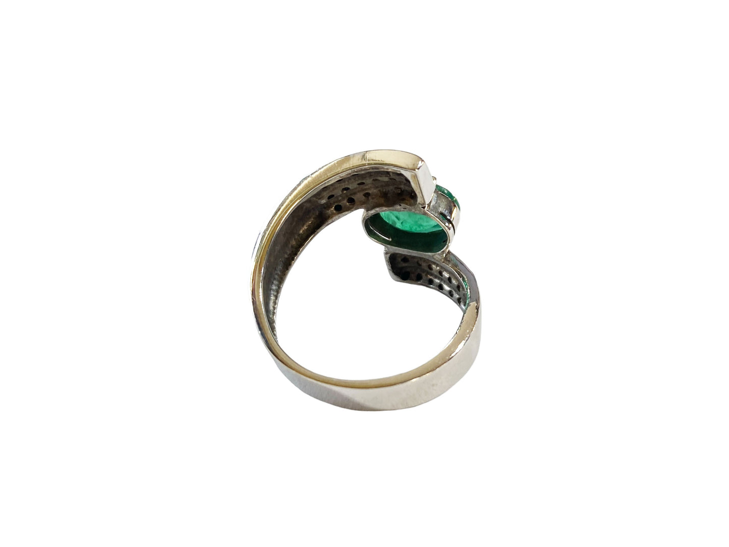 #7141 Elegant Colombian Emerald and Diamond Ring