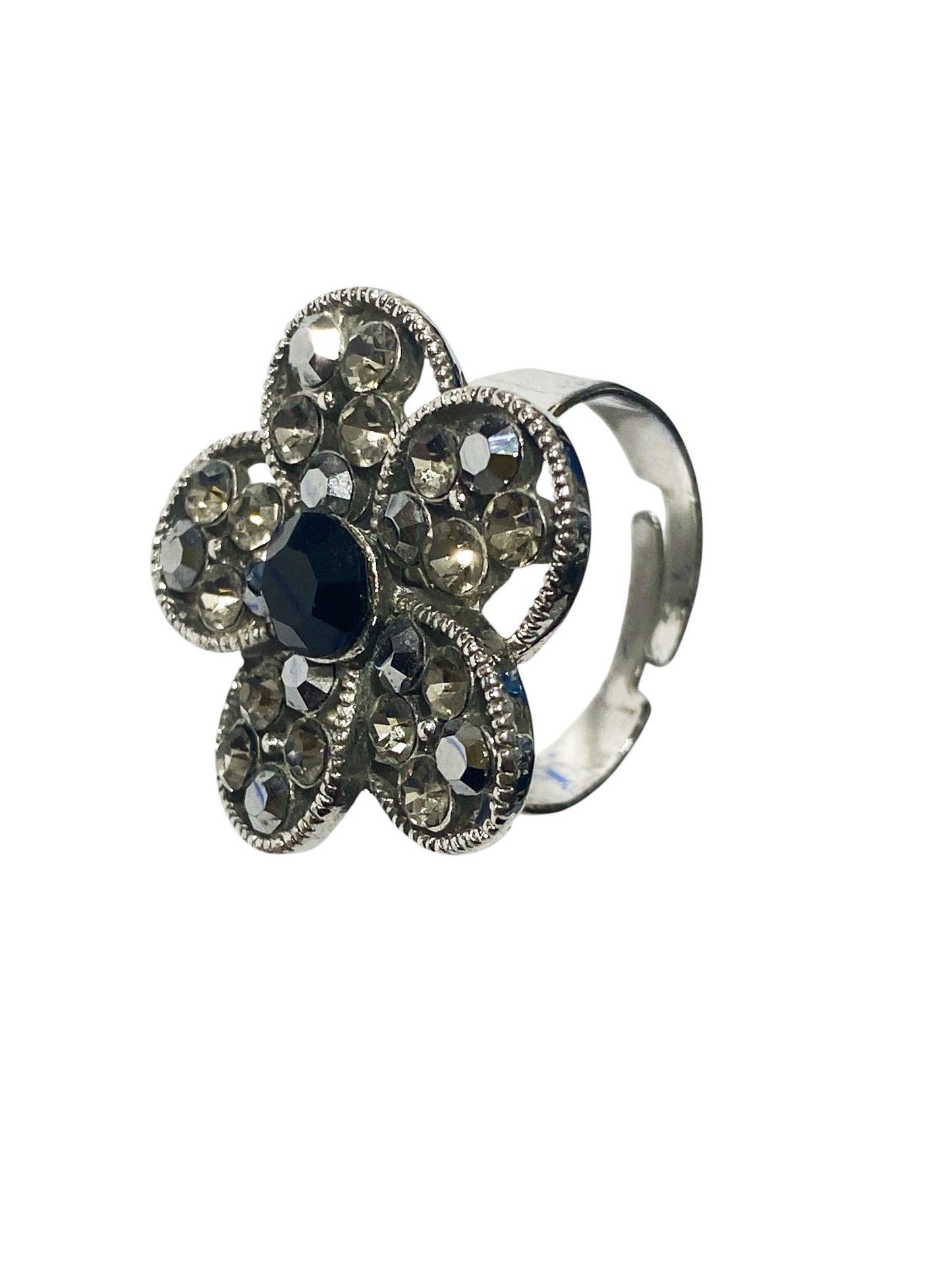#87 Vintage Ring  W Unique Flower Shape Size 7 Resizable
