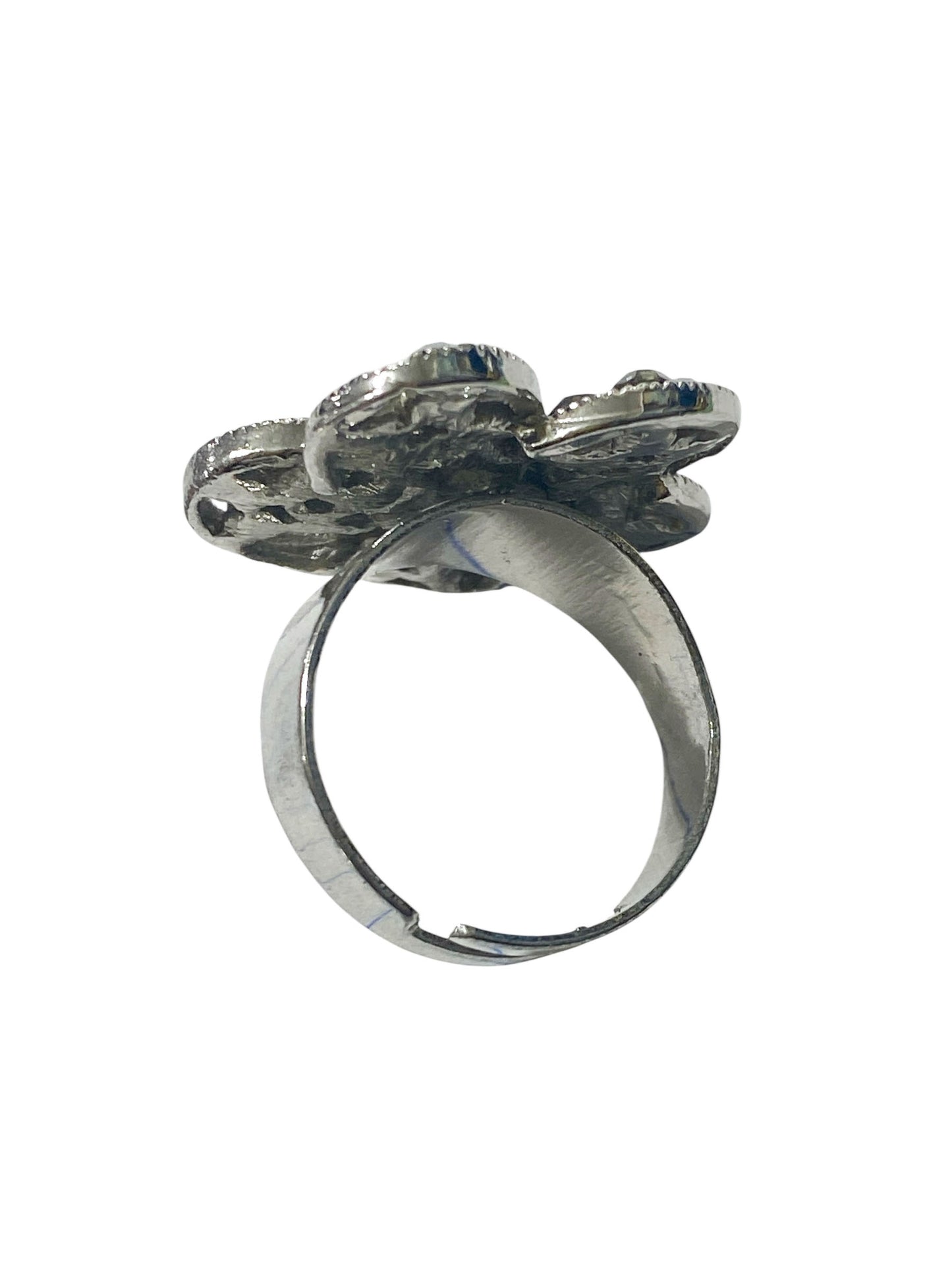 #87 Vintage Ring  W Unique Flower Shape Size 7 Resizable