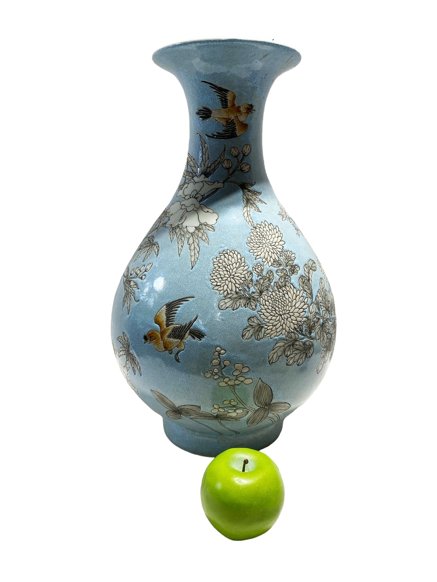 #7275  Vtg Chinese Famille Rose Porcelain Chrysanthemum  Vase 17.5" H