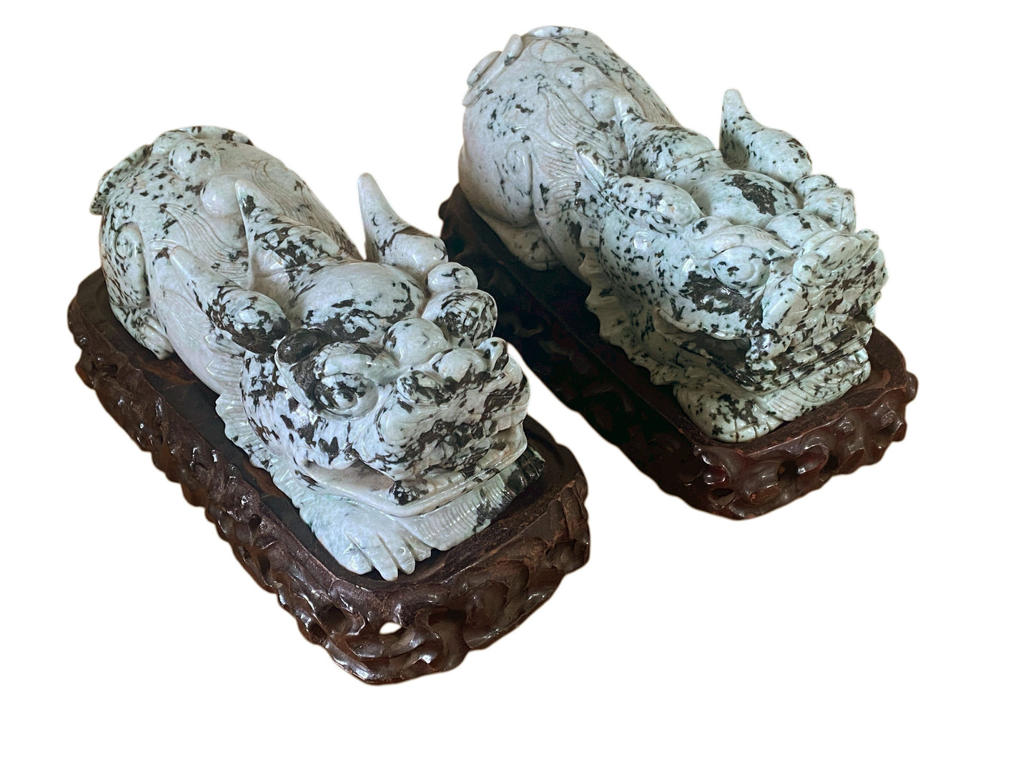 #425 Vintage LG Pair of Jadeite Jade foo /Fortune dogs on Stand 9" W