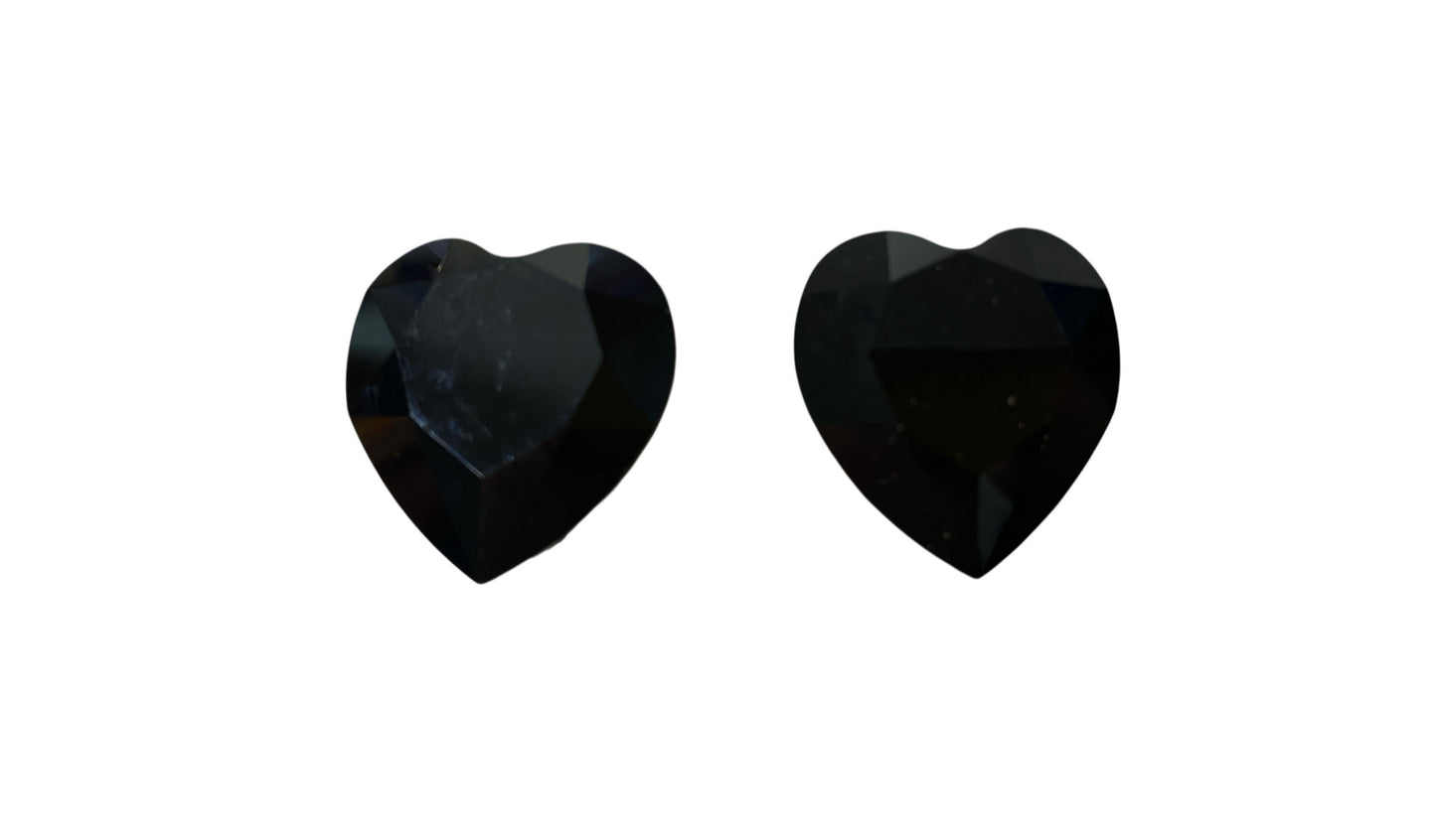 #67 Vintage Faux  Black Onix Heart Shape  clip- on Earrings