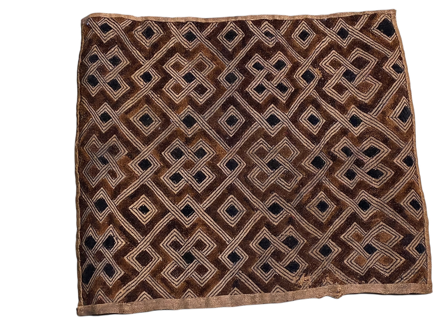 #6700 Vintage  African Kuba Kasai Velvet Raffia Textile Zaire 23" by 25"