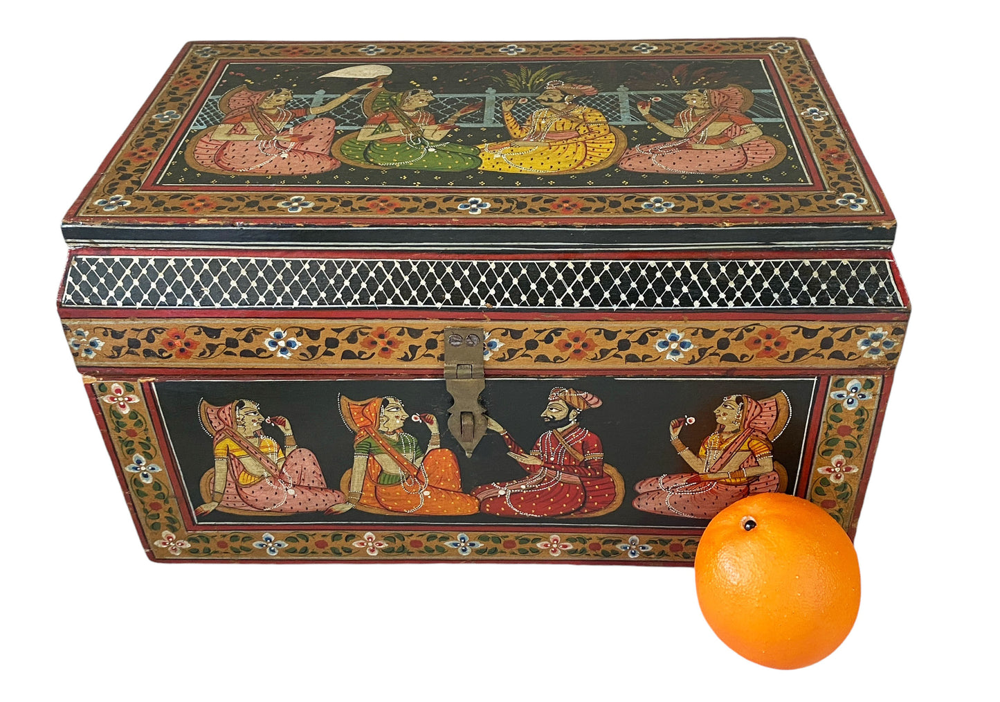 #6235 LG Vintage Indian Anglo Raj  Hand Painted Box