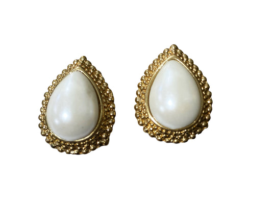 #62 Vintage Faux Pearl Earrings Pear Shape Rhinestones Clip On Gold Tone