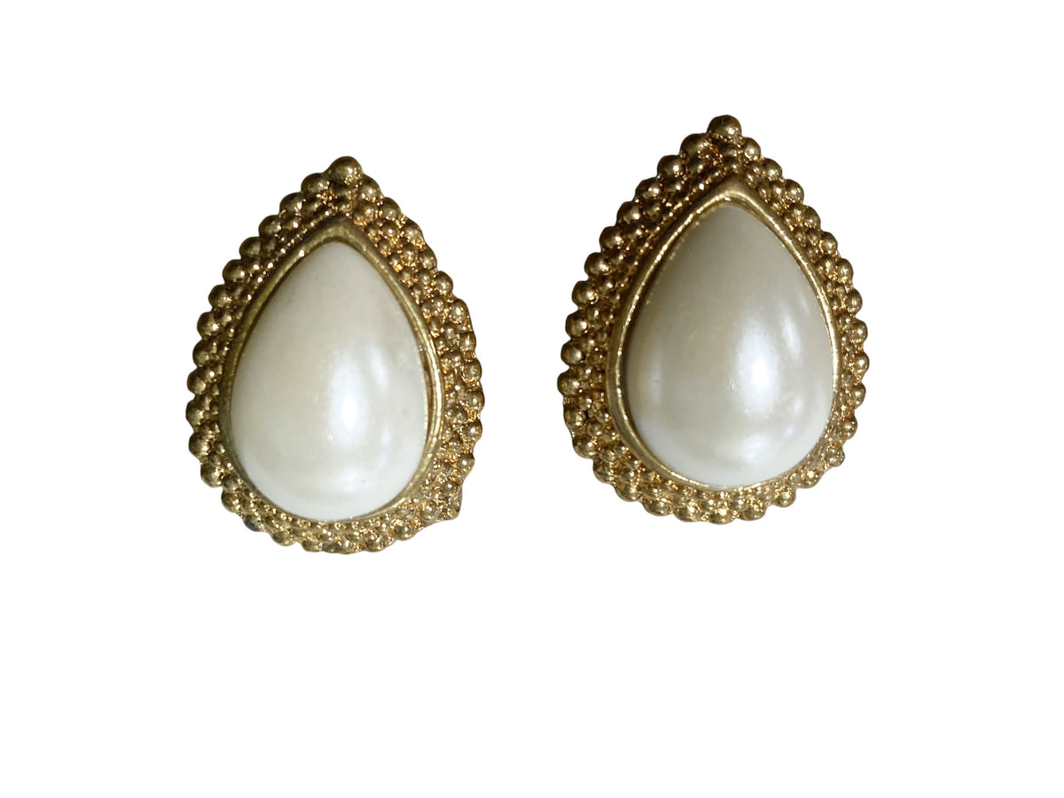 #62 Vintage Faux Pearl Earrings Pear Shape Rhinestones Clip On Gold Tone