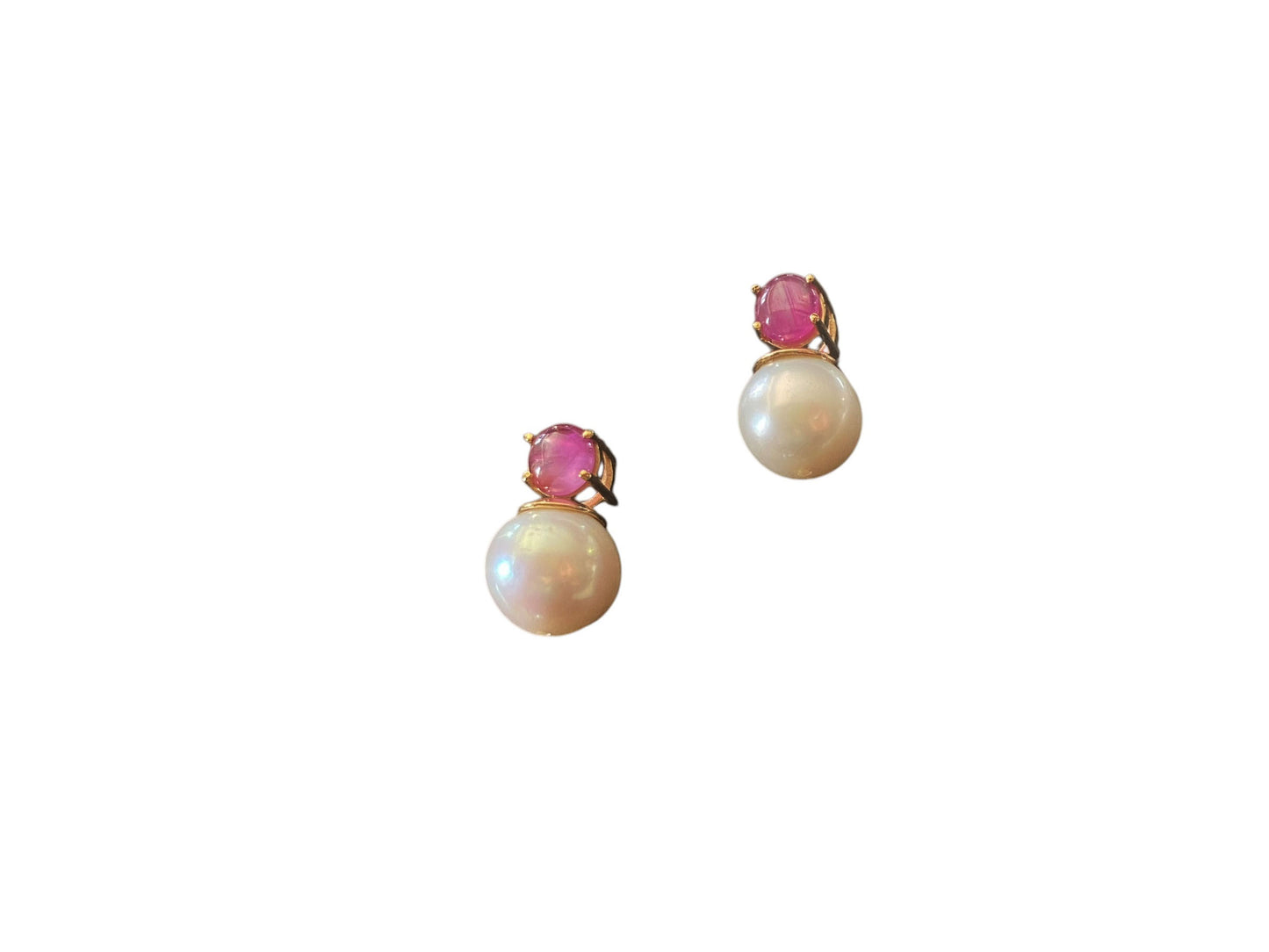 #6322 Elegant  Earrings 18k gold with pearls, rubies