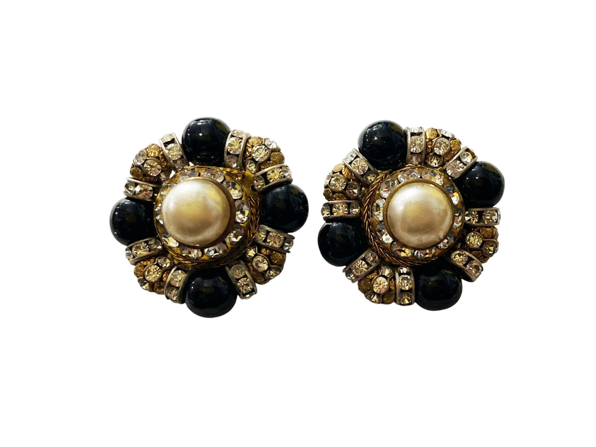 #41 Vintage Mid-Century Faux Diamond & Beige and black Pearls  cluster clip-on earrings