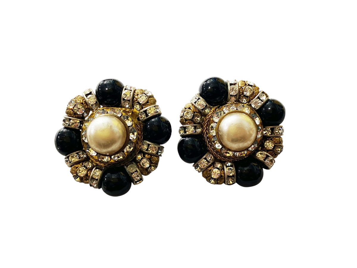#41 Vintage Mid-Century Faux Diamond & Beige and black Pearls  cluster clip-on earrings