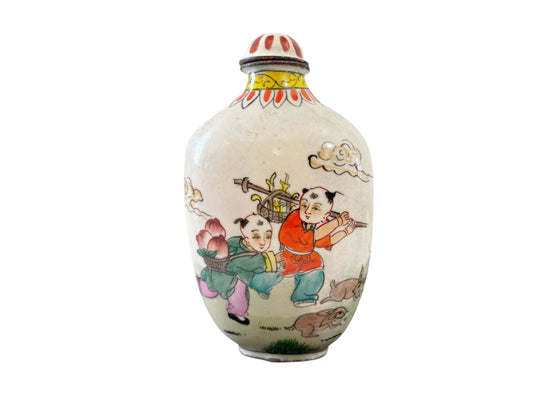 #1874 Vtg Chinoiserie Colorful Enamel Snuff Bottle 3" H