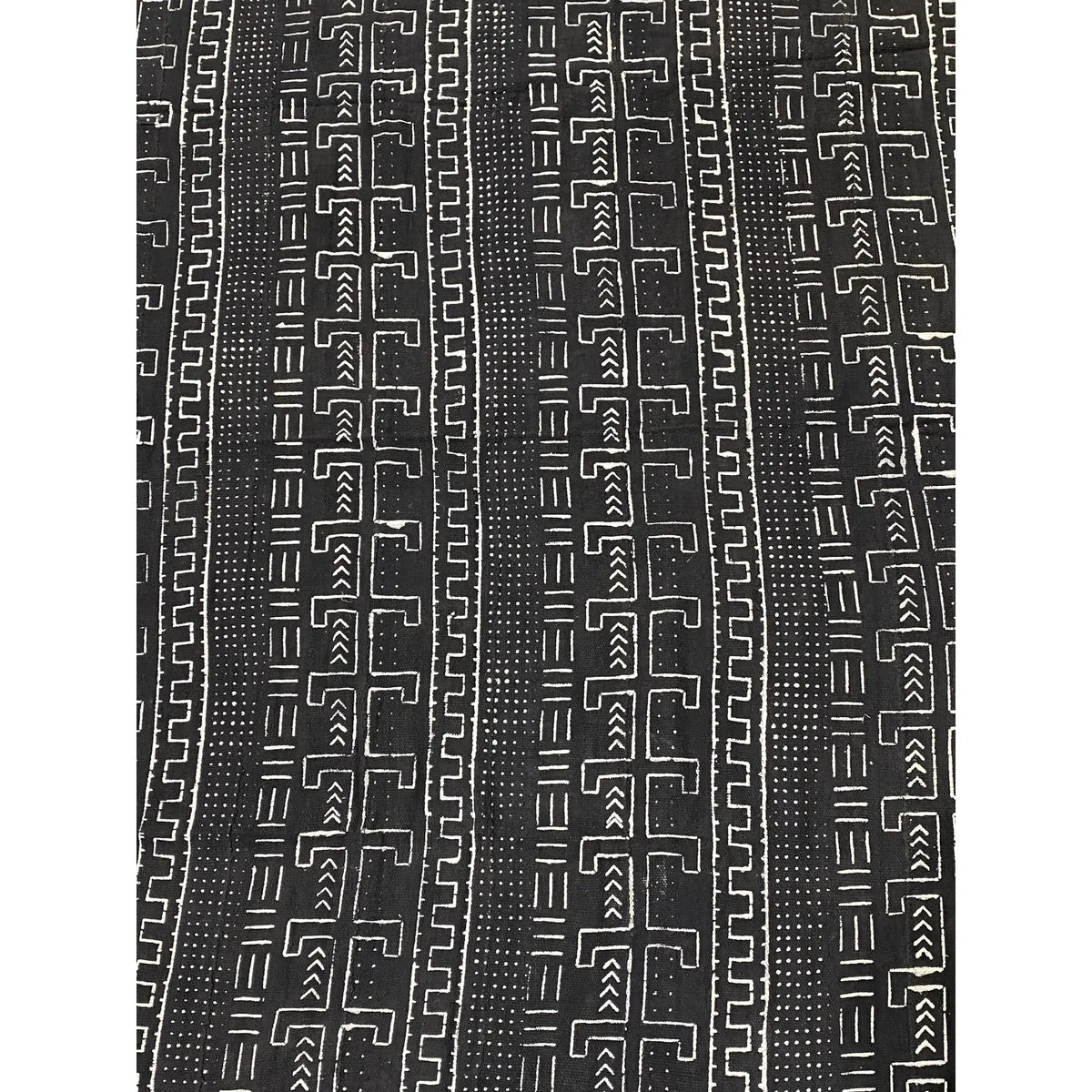 # 4085 African Black and White Mud Cloth Textile Mali 63" by 41"
