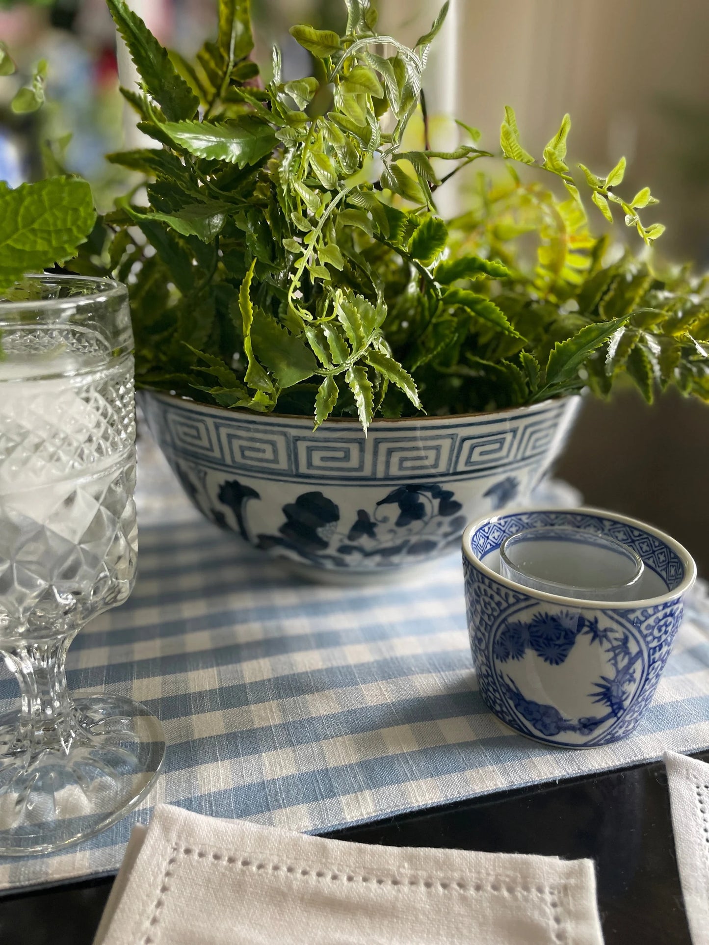 #176 Large Chinoiserie Blue & White Centerpiece Dragon Motif Bowl  17.5" D