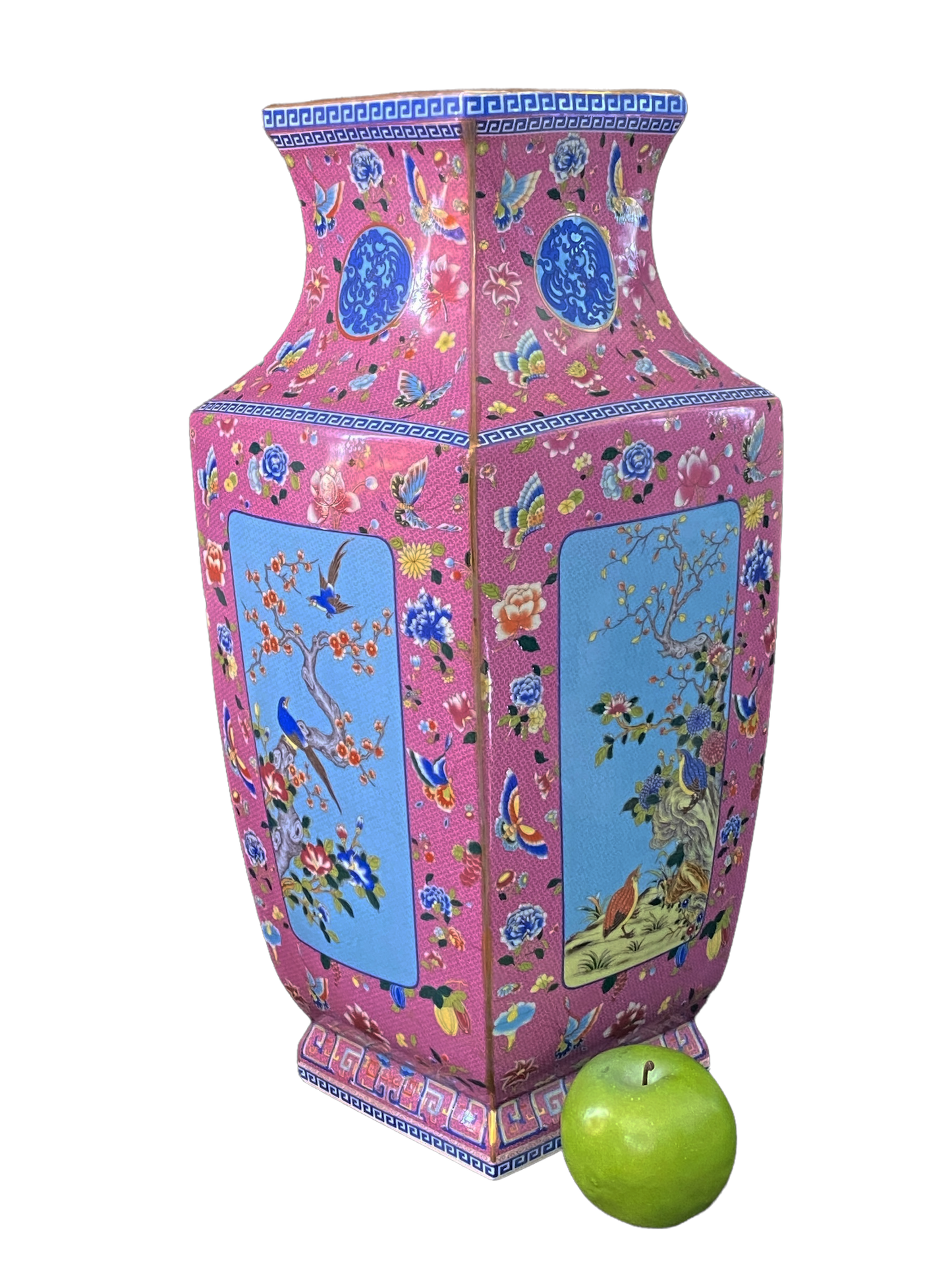 #3202Chinoiserie Porcelain Famille Rose Vase
