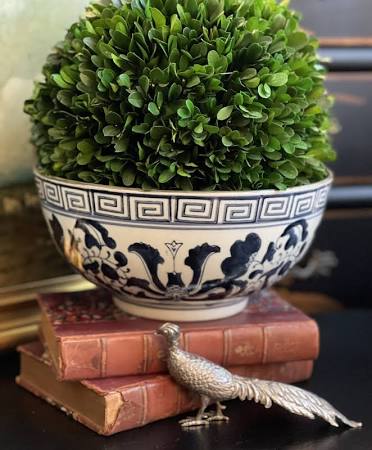 #176 Large Chinoiserie Blue & White Centerpiece Dragon Motif Bowl  17.5" D