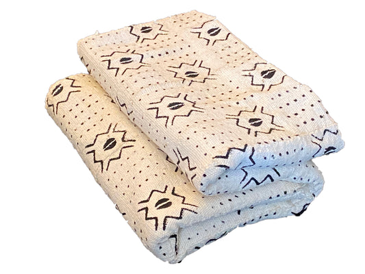 #3793 African Bogolan Black and White Mud Cloth Textile Mali 44" by 63"