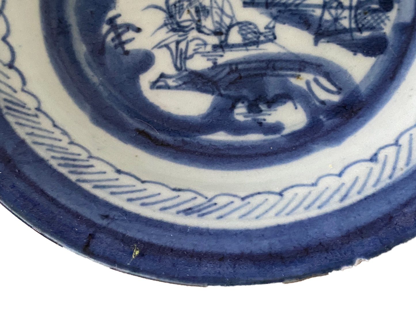 19th Century Chinese Canton Blue and White Porcelain Pagoda Motif Plate 8.5' D #  3156