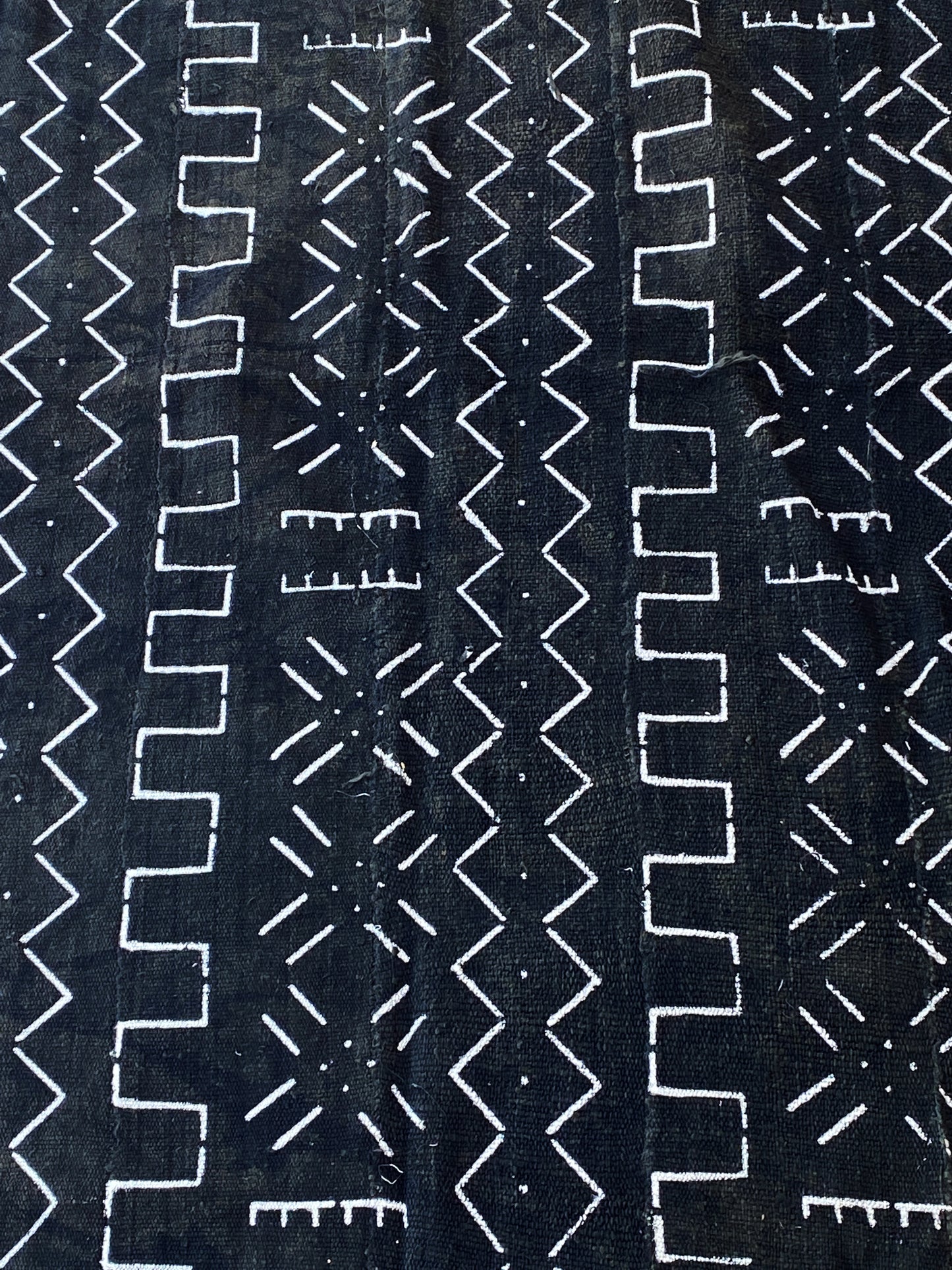 # 3858 African Black and White Mud Cloth Textile Mali