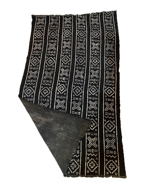 # 3805 Vintage African Black and White Mud Cloth Textile Mali 39" by 70"