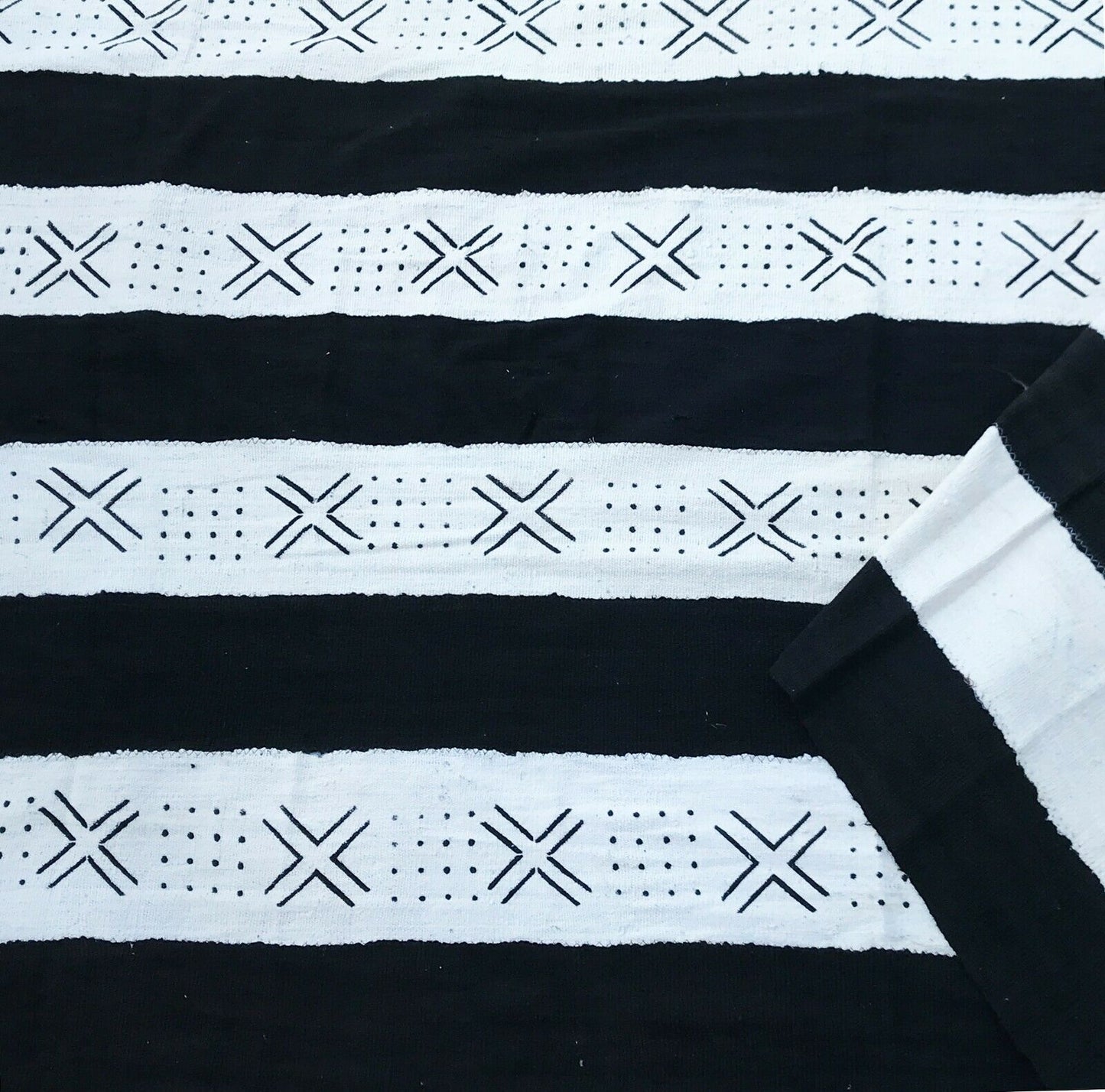 African  Black and White Mud Cloth Textile Mali 42" by 62" #2945
