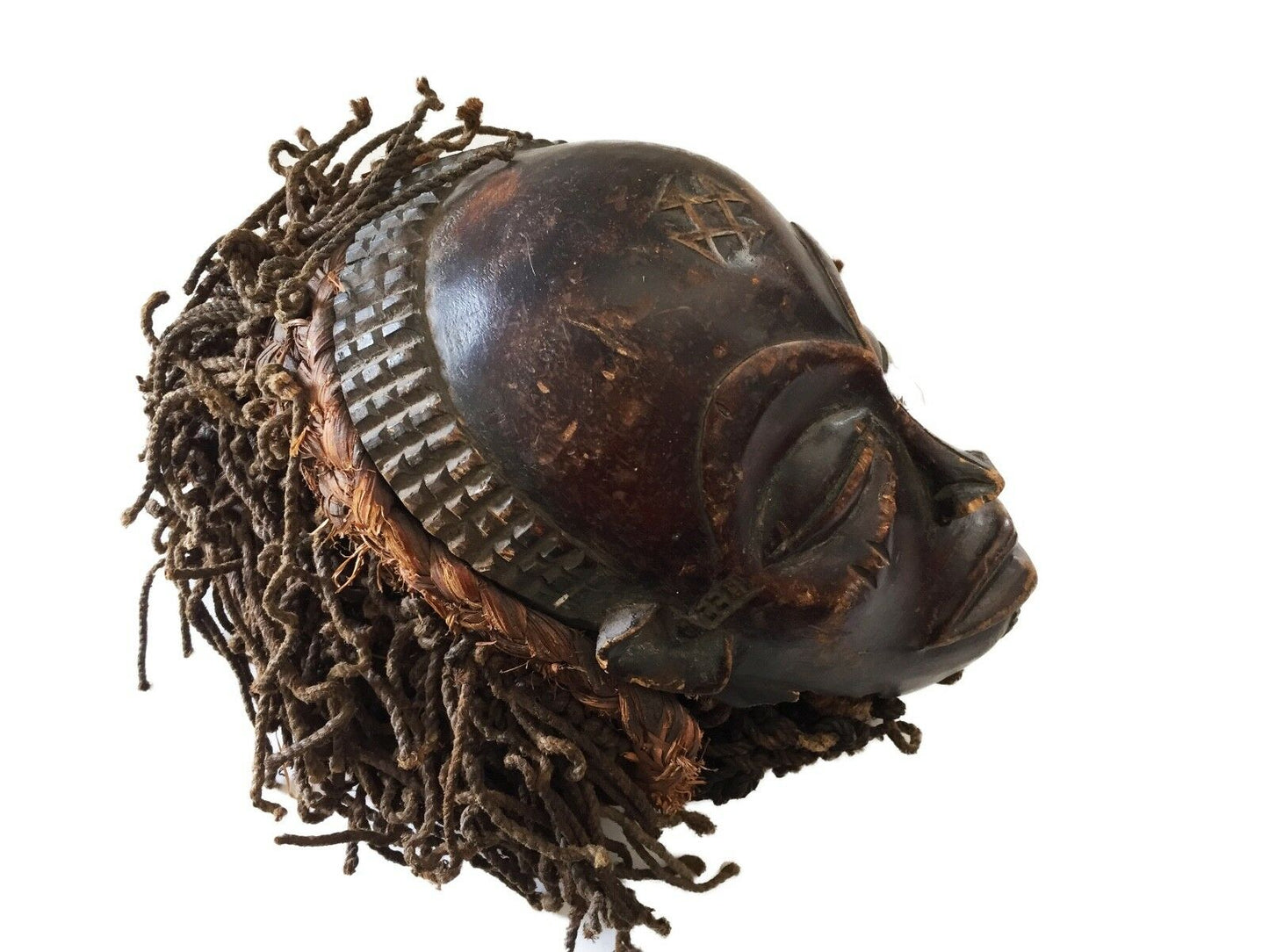 #1077 Rare Chokwe , Angola, D.of the Congo Zambia female mask