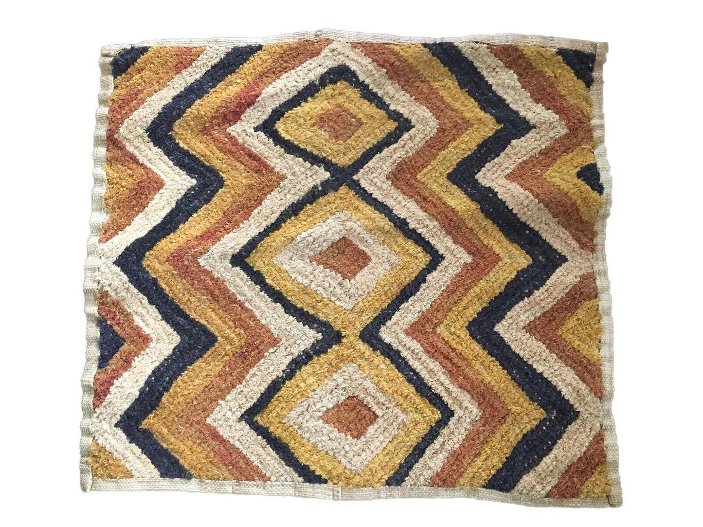 #1590 Superb African Kuba Kasai Velvet Raffia Textile Zaire 24.5 "by 22.25"