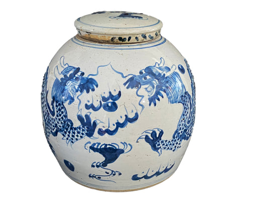 #3790 Chinoiserie Blue & White Porcelain dragons Ginger Jar 11" H